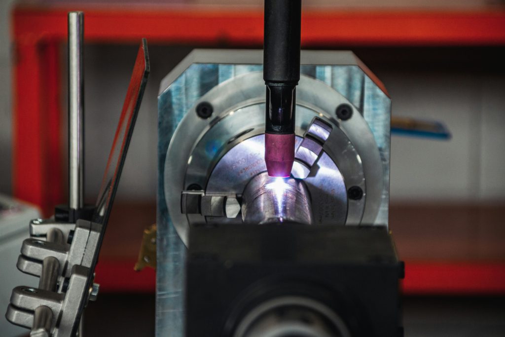 Zastosowanie maszyny do znakowania laserowego na metalu